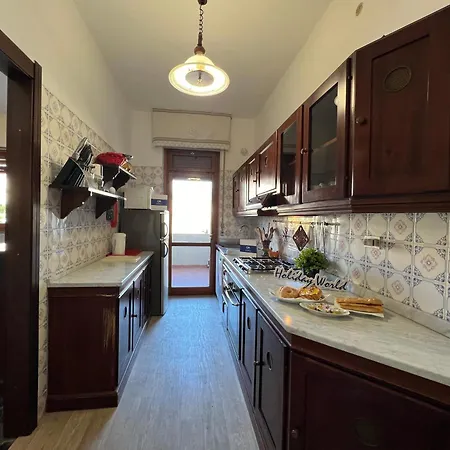 House Piera By World شقة كيافاري